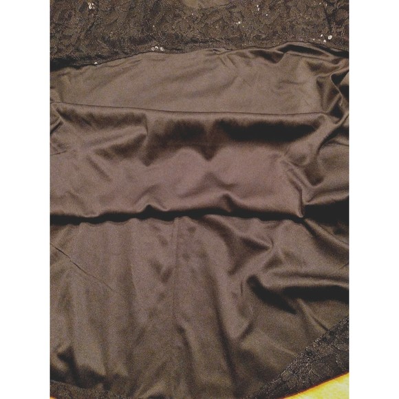 Womans Plus YOURS Black Lace & Sequines Party Holiday Lined Top Blouse sz 30/32 - Picture 10 of 10